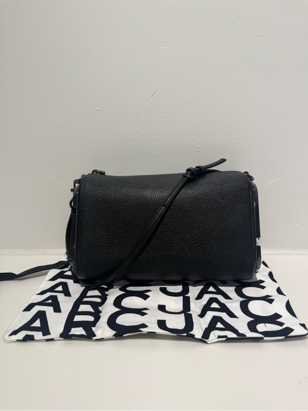 NWT Marc Jacobs Snapshot Shoulder bag black